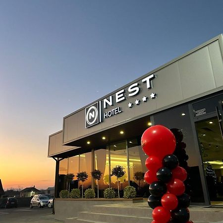 Hotel Nest Bijeljina Ngoại thất bức ảnh