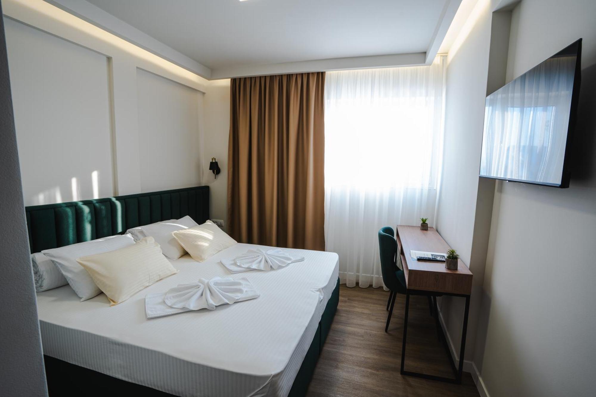 Hotel Nest Bijeljina Ngoại thất bức ảnh