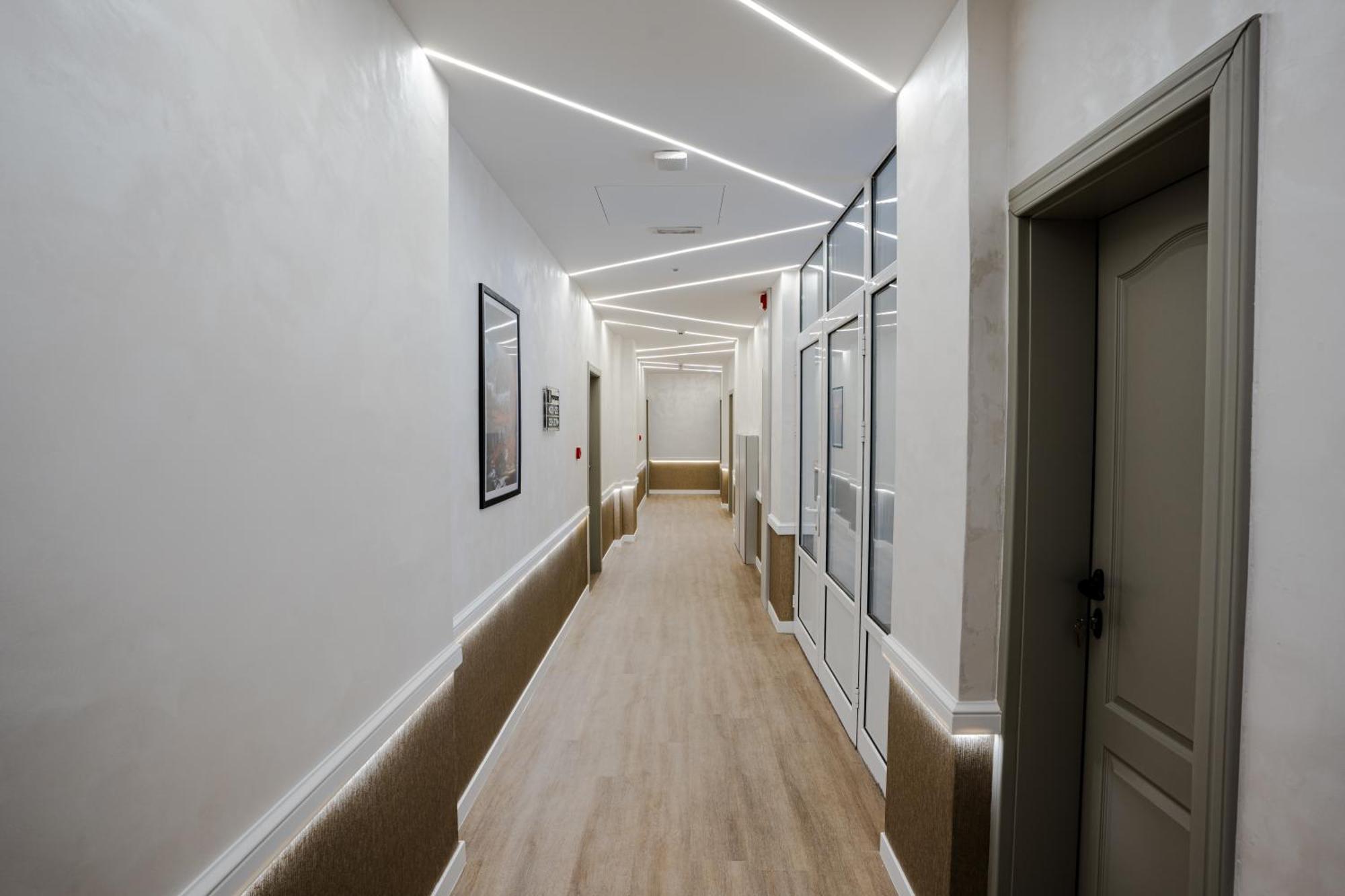 Hotel Nest Bijeljina Ngoại thất bức ảnh